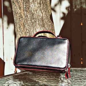 Lodis handbag with crossbody strap